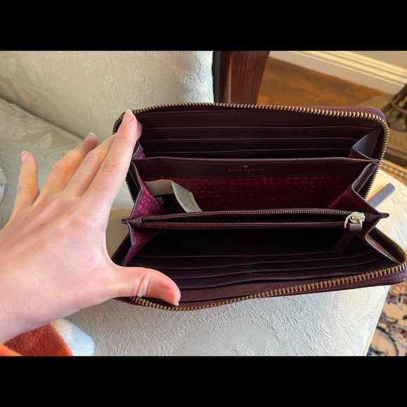 Kate Spade Wallet - Picture 3 of 6
